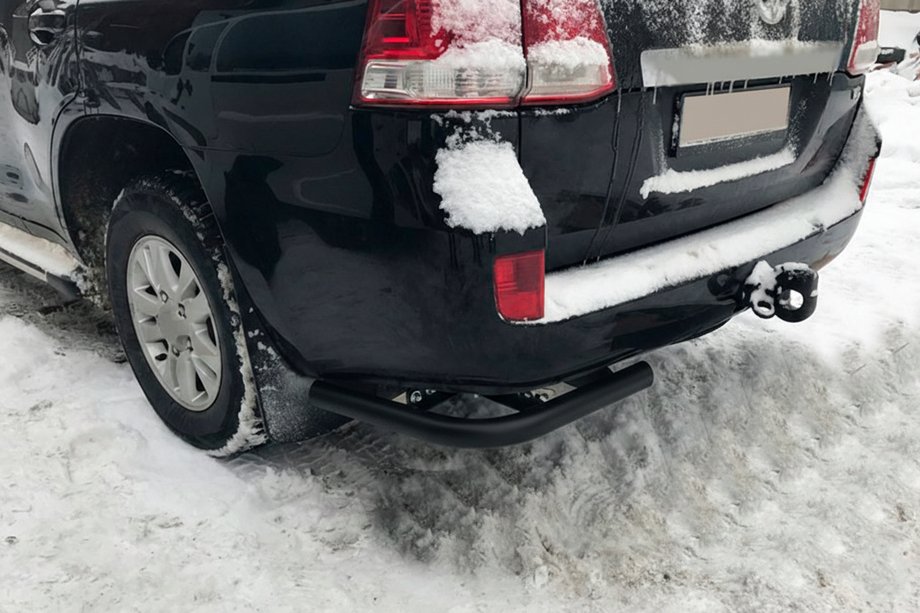 Toyota Land Cruiser 200 2007–2021 Zadnji kotni elementi AK003 Black (2 kosa, nerjaveče jeklo) Image