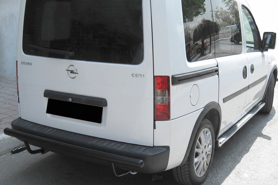 Opel Combo 2002–2012 Zadnji zaščitni lok AK002 Black (nerjaveče jeklo) Image