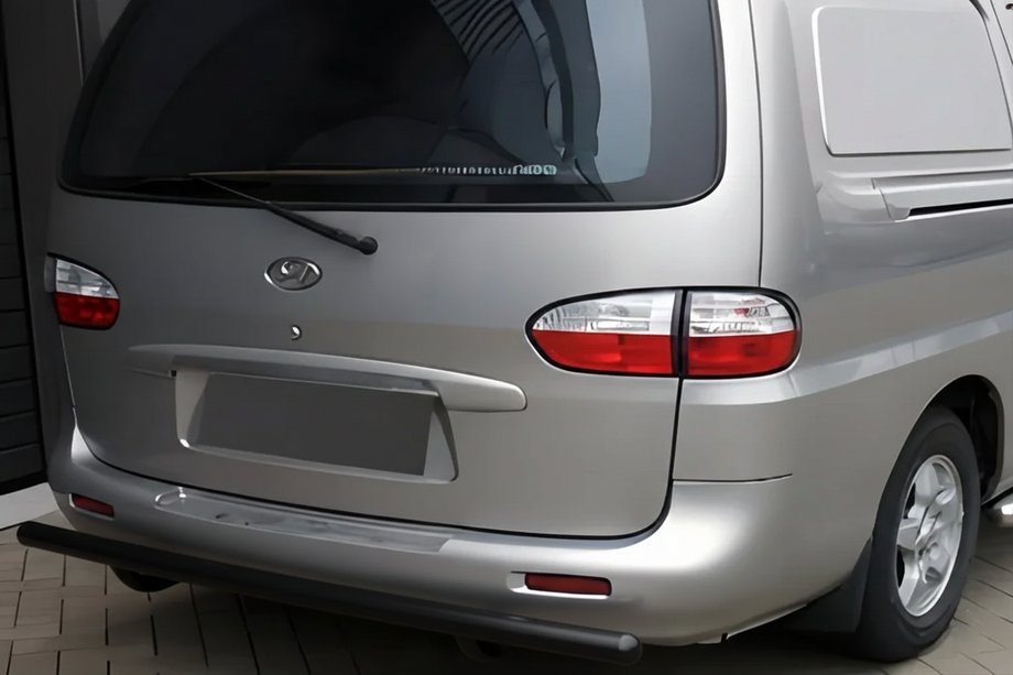 Hyundai H200, H1, Starex 1998–2007 Zadnji zaščitni lok AK002 Black (2 kos, nerjaveče jeklo) Image
