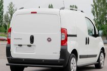 Fiat Fiorino/Qubo 2008–2024 Zadnja zaščitna cev Black (nerjavno jeklo) fotografija 2