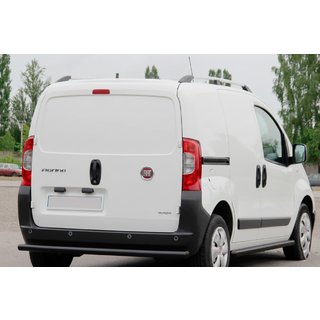 Zadnja zaščitna cev Black (nerjavno jeklo) Fiat Fiorino/Qubo 2008–2024 fotografija 2