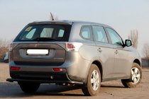 Mitsubishi Outlander 2012–2021 Zadnji zaščitni lok AK004 Black (nerjavno jeklo) fotografija 3