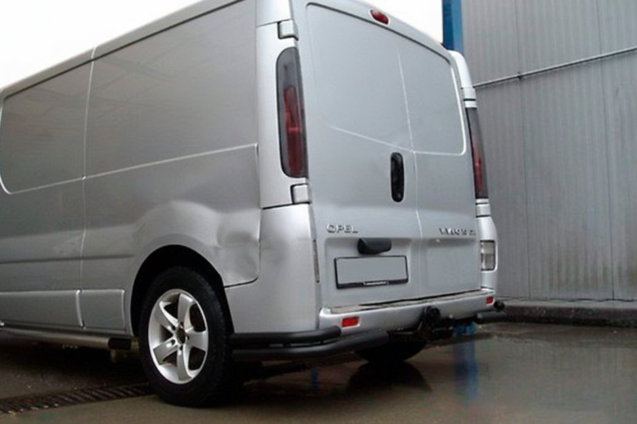 Nissan Primastar 2002–2014 Zadnji kotni loki AK003-Подвійний Črni (nerjavno jeklo) Image
