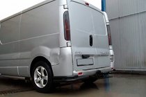 Renault Trafic 2001–2015 Zadnji kotni loki AK003-Подвійний Črni (nerjavno jeklo) fotografija 1