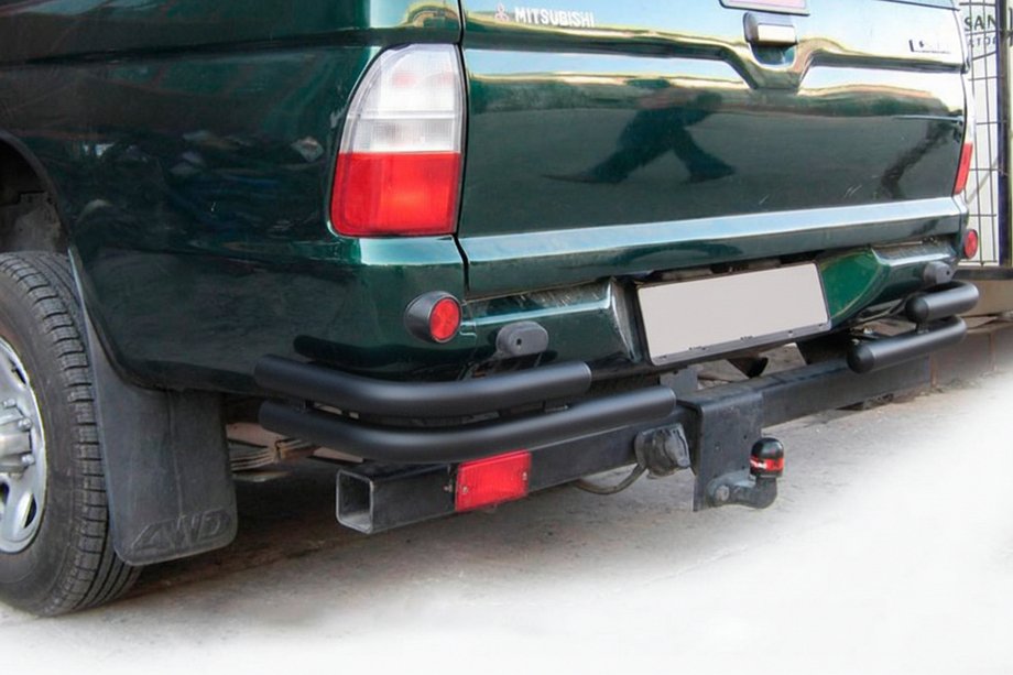 Mitsubishi L200 1996–2006 Zadnji vogali AK003-Double Black (2 kos, nerjaveče jeklo) Image