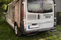 Opel Vivaro 2001–2015 Zadnji zaščitni lok AK006 Black (nerjavno jeklo) fotografija 3