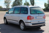 Ford Galaxy 1995–2006 Zadnji zaščitni lok AK005 Black fotografija 3