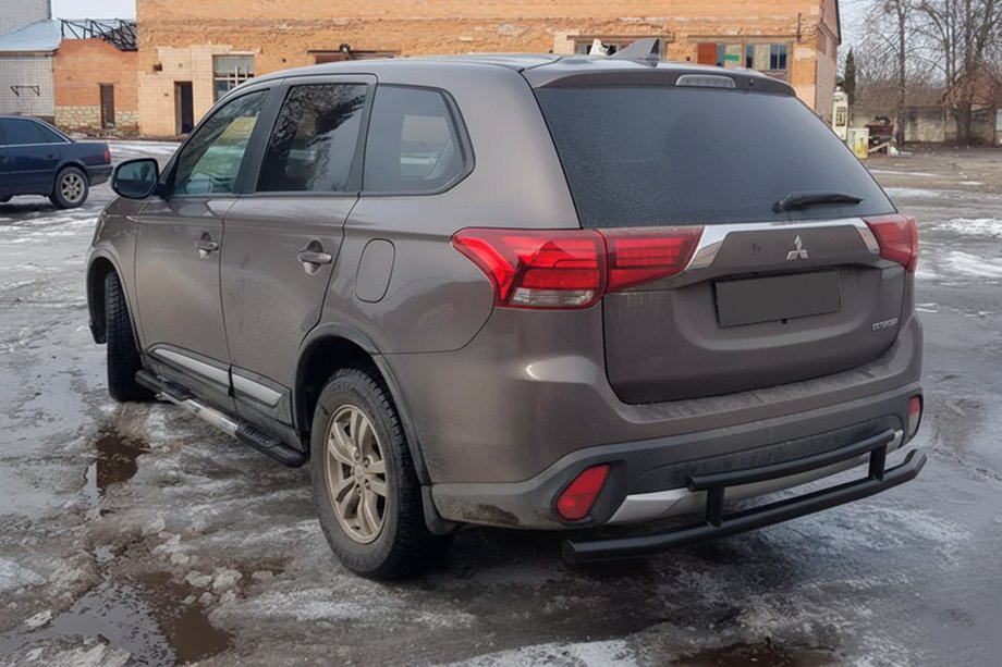 Mitsubishi Outlander 2012–2021 Zadnji zaščitni lok AK004-2 Black (nerjaveče jeklo) Image