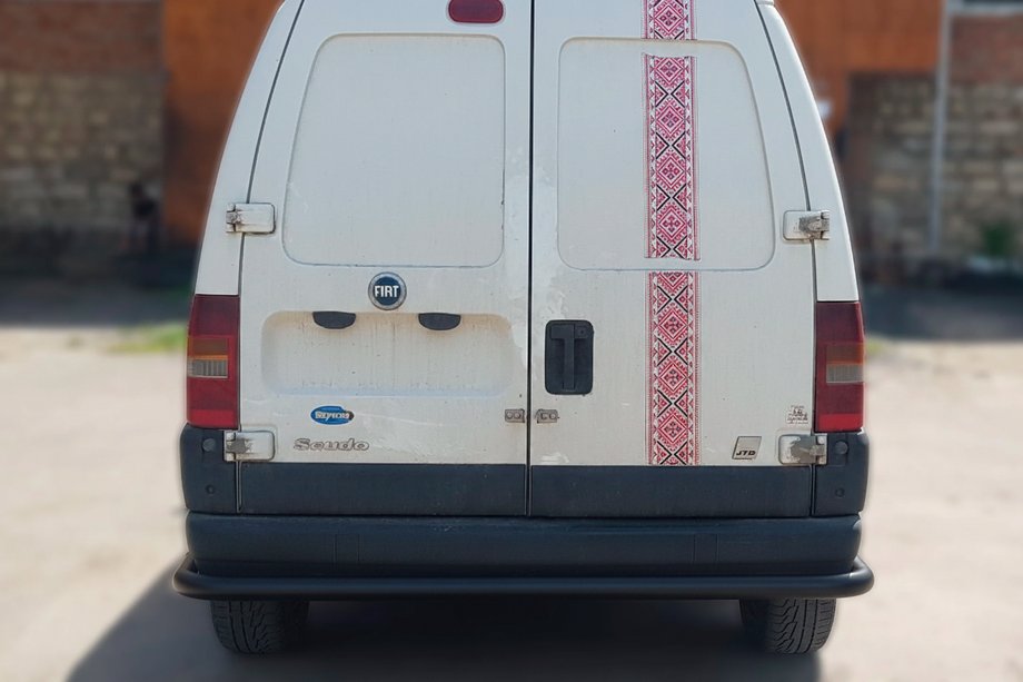 Fiat Scudo 1996–2007 Zadnji zaščitni lok AK005 Black (nerjaveče jeklo) Image