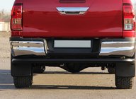 Toyota Hilux 2015– Zadnji lok AK005-2 Black (nerjavno jeklo) fotografija 2