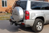 Nissan Patrol Y61 1997–2011 Zadnji zaščitni lok AK005-3 Black (nerjavno jeklo) fotografija 4