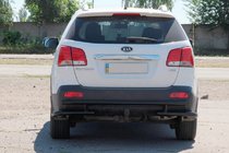 Kia Sorento II XM 2009–2014 Zadnji zaščitni lok AK003-2 Black (nerjavno jeklo) fotografija 4