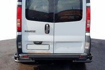 Renault Trafic 2001–2015 Zadnji zaščitni lok AK-Special Black (nerjaveče jeklo) fotografija 4