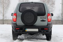 Chevrolet Niva 1998–2020 Zadnji zaščitni lok AK015 Black (nerjaveče jeklo) fotografija 2