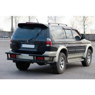 Zadnji zaščitni lok AK-Special Black (nerjaveče jeklo) Mitsubishi Pajero Sport 1996–2007 fotografija 3
