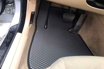 BMW serija 3 E92/E93 2006–2013 EVA avtomobilske preproge (črne) fotografija 1