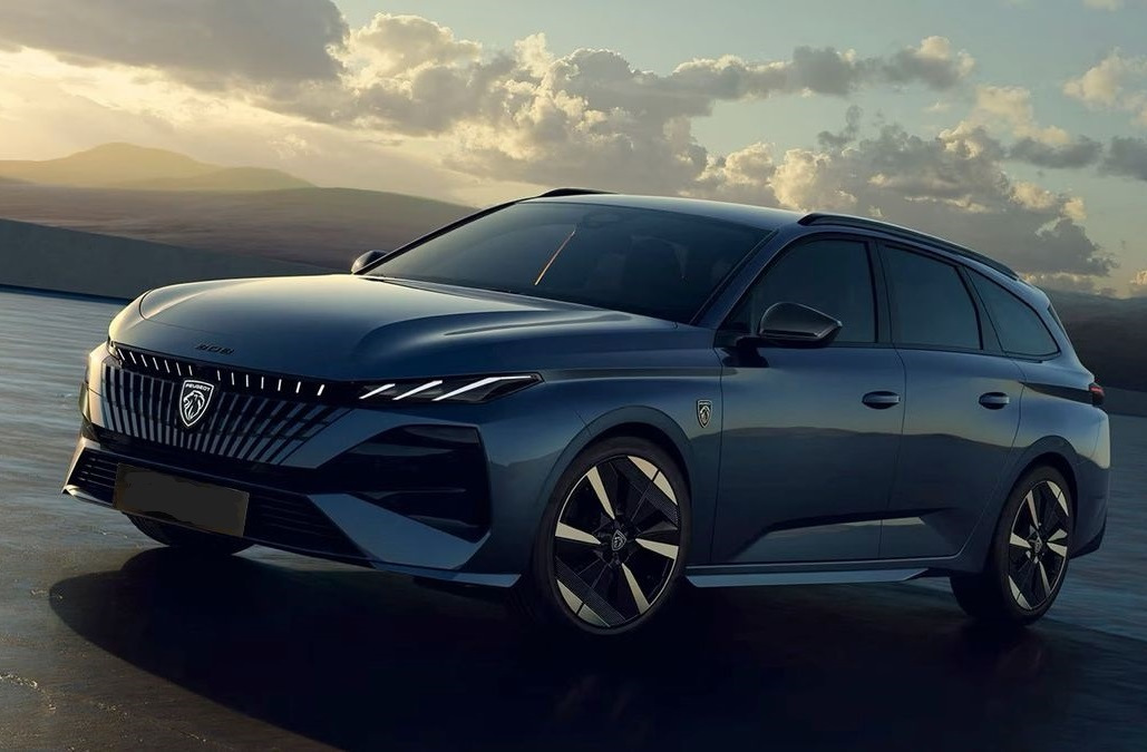 Peugeot e-308 SW: eleganten električni karavan za družino
