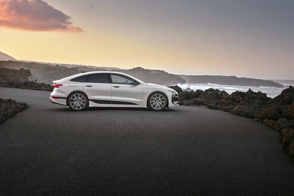 Audi A6 Sportback e-tron performance: premijski električni liftback z velikim dosegom Fotografija 2