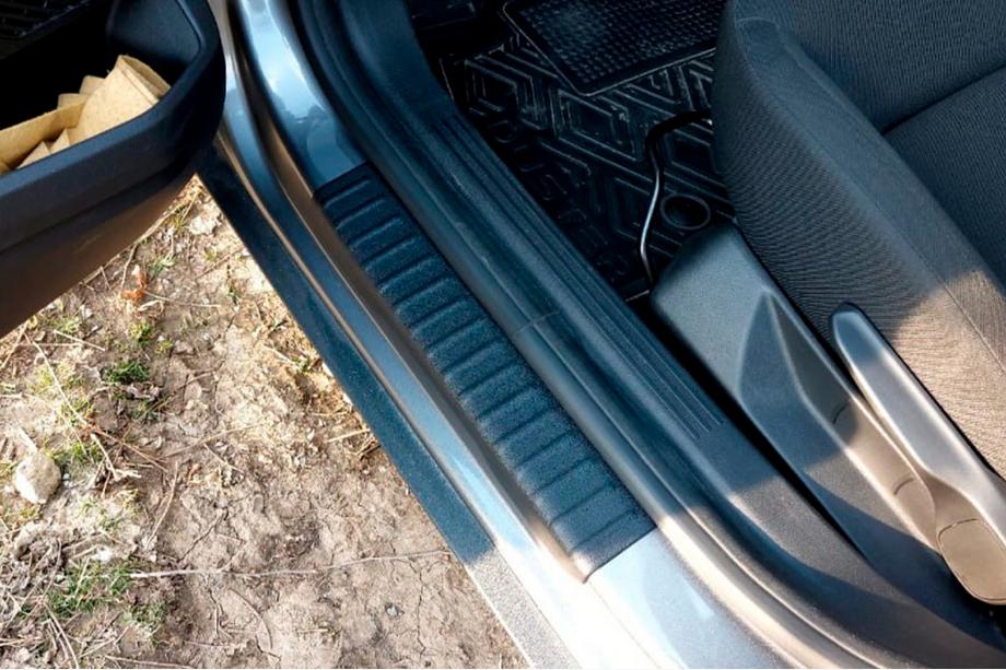 Renault Duster 2024– EuroCap notranje obloge pragov (mat, 4 kos, ABS) Image