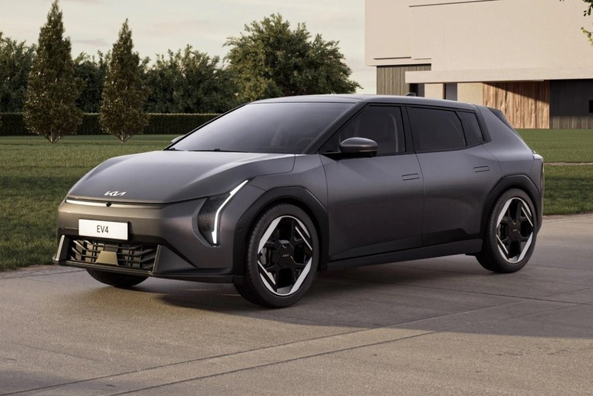 Kia EV4 Hatch 2025: cenovno dostopen električni hatchback z velikim dosegom