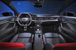 Test Audi RS3 Sedan: kompaktna športna limuzina z legendarnim petvaljnikom fotografija 5