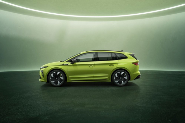 Test Skoda Enyaq RS: športni električni paradni model po prenovi 2025 Fotografija 2
