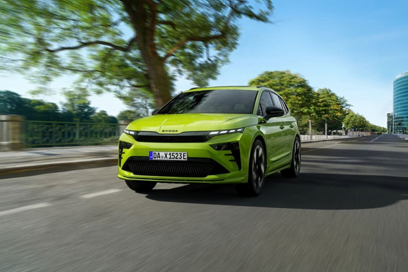 Test Skoda Enyaq RS: športni električni paradni model po prenovi 2025 Fotografija 1