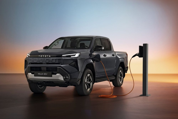 Toyota Hilux Electric (2026): pregled prvega električnega legendarnega pick-upa Fotografija 3