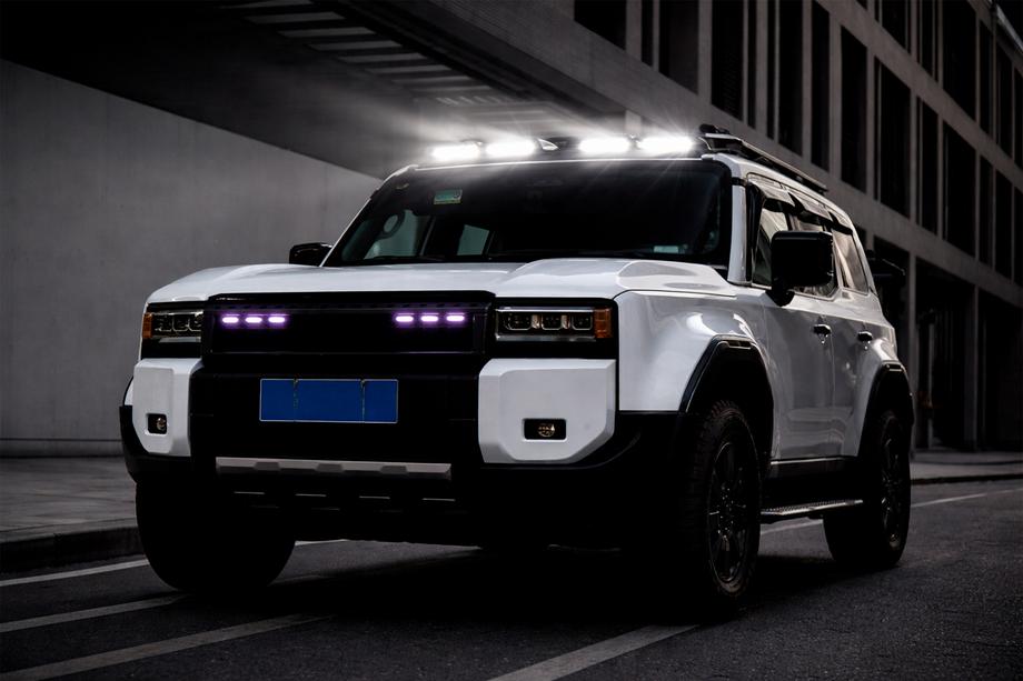 Toyota Land Cruiser Prado 250 2023– Senčnik za vetrobransko steklo z LED (bel) Fotografija 3