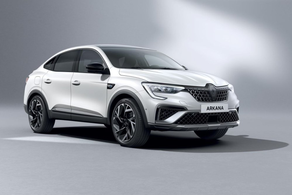 Renault Arkana: pregled elegantnega križanca kupeja