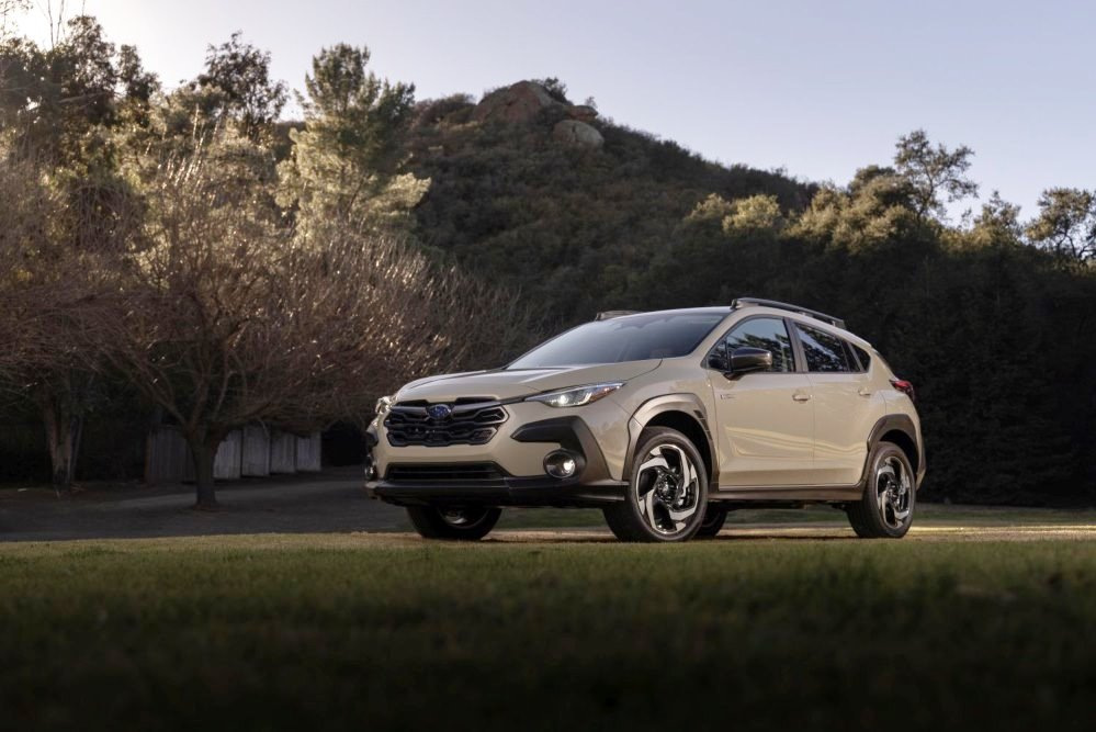 Subaru Crosstrek Full Hybrid (III, 2025): pregled hibridnega križanca