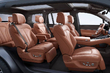 Test Denza N9 Plug-in Hybrid: BYD-jev hibridni paradni konj fotografija 5