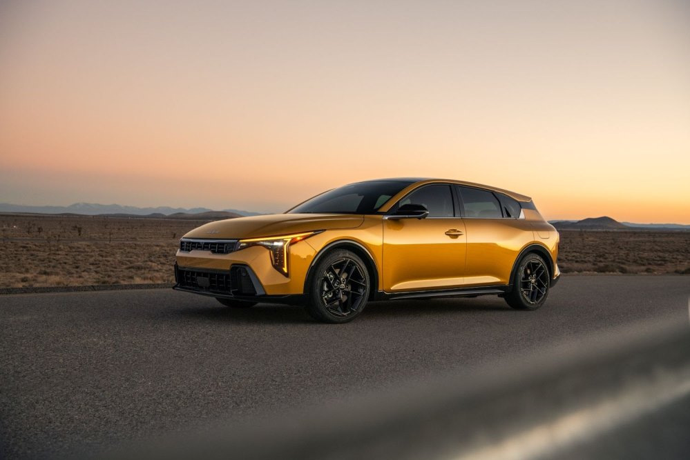 Test Kia K4 Hatchback 2026: sodoben kompaktni hatchback s prostornostjo in tehnologijami
