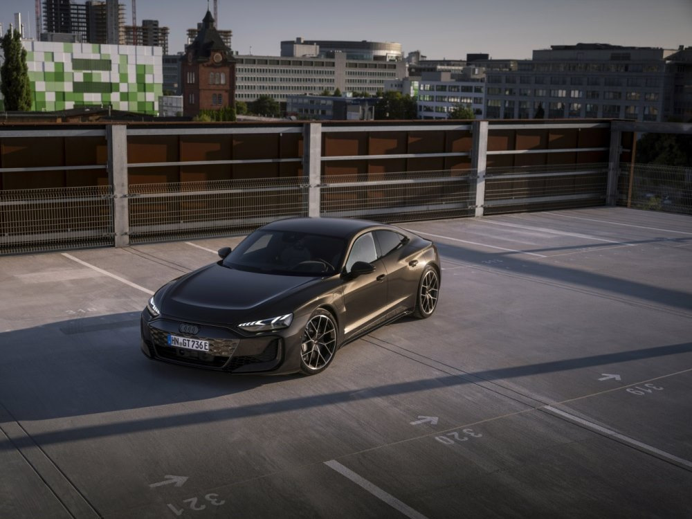 Audi RS e-tron GT 2025 – električni gran turismo višjega razreda