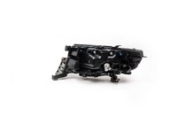 Toyota Land Cruiser 200 2007–2021 Desni prednji žaromet 2016+ (Standard) fotografija 5
