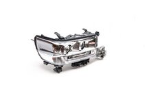 Toyota Land Cruiser 200 2007–2021 Desni sprednji žaromet 2016+ (Standard, pozicijska luč ne deluje) fotografija 4