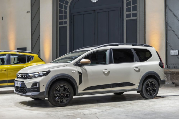 Test Dacia Jogger (2025): cenovno ugoden 7-sedežni karavan