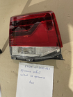 Toyota Land Cruiser 200 2007–2021 Znižano Zadnja leva notranja luč 2016-2021 (OEM standard) (za pokrov prtljažnika) (cela, ne deluje) fotografija 1