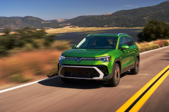 Test Volkswagen Taos facelift 2024: osvežen kompaktni SUV