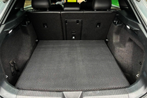 Volkswagen ID.5 2022– Gumijasto korito za prtljažnik Carsuit V2 (črno) fotografija 1