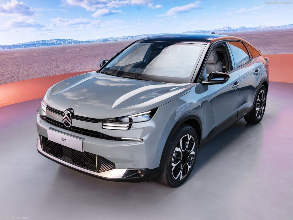 Citroën e-C4 – udoben mestni električni križanec-hatchback