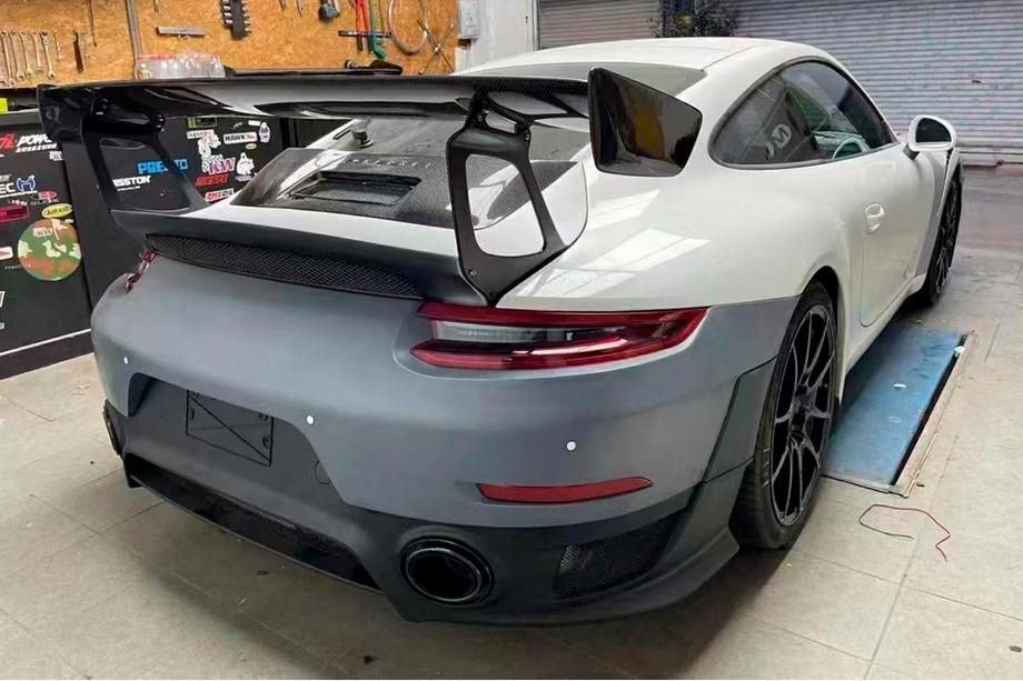 Porsche 911 (991) 2011–2019 Spojler V5 (karbon) Image