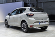 Pregled Dacia Sandero: cenovno dostopen mestni kombilimuzinski model z osveženim dizajnom fotografija 3