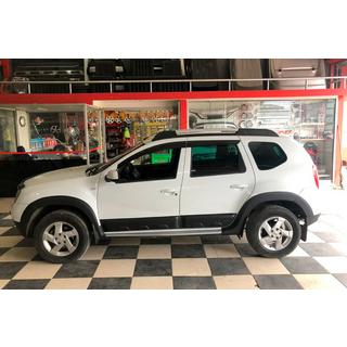 Nastavki blatniških lokov z letvicami EuroCap (12 kos, gladki, mat črna, ABS) Dacia Duster 2008–2018 fotografija 2
