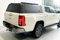 Mitsubishi L200 2024– Aluminijast hardtop za keson z okni fotografija 2