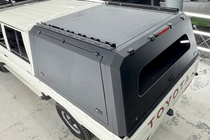 Peugeot Landtrek 2020– Aluminijasti hardtop za keson fotografija 1