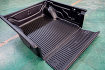 Toyota Hilux 2015– Aluminijasti hardtop za keson fotografija 4