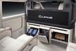 Lexus LM 500h: luksuzni hibridni enoprostorec za VIP prevoze fotografija 7