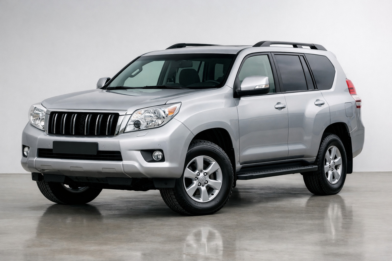 Pregled Toyota Land Cruiser Prado 150 2009-2023: ali se splača prejšnja generacija?