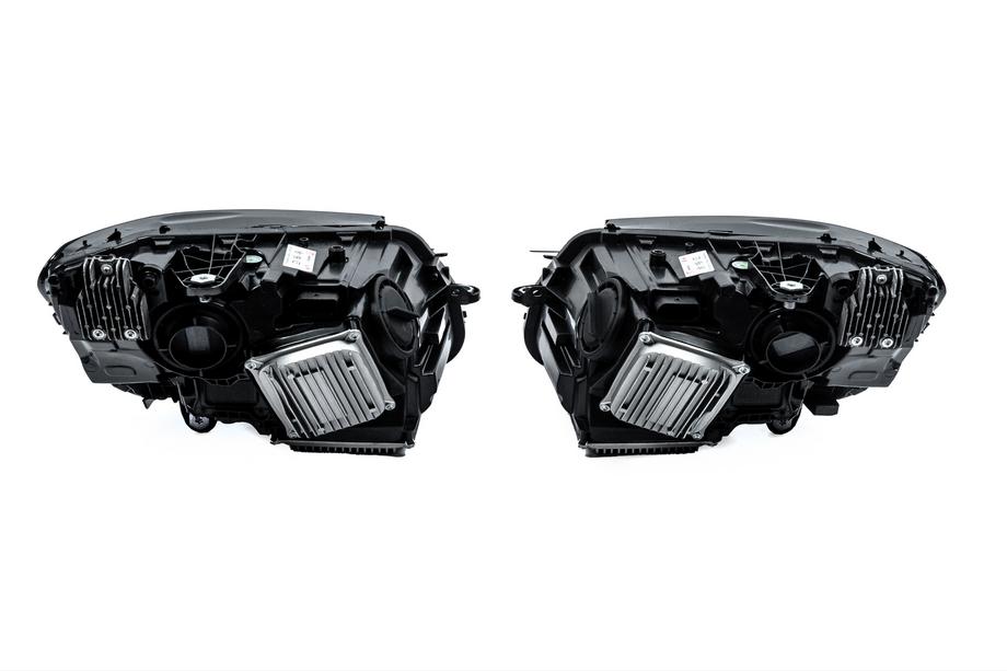 Mercedes C-class W205 2014–2021 Sprednji žarometi z moduli Full LED (za LED, 2 kos) Fotografija 5